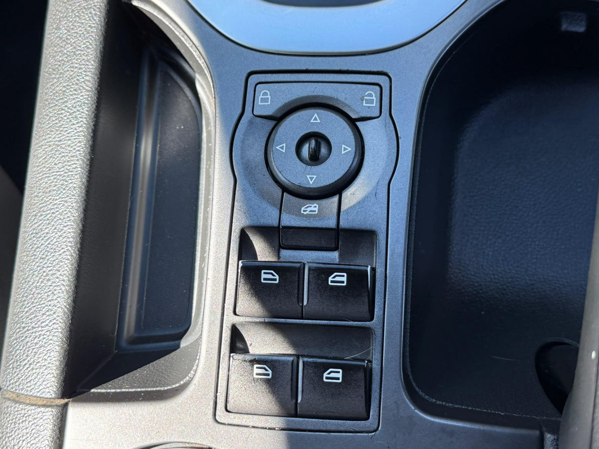 2008 HOLDEN STATESMAN WM SEDAN 4DR SPTS AUTO 6SP 6.0I