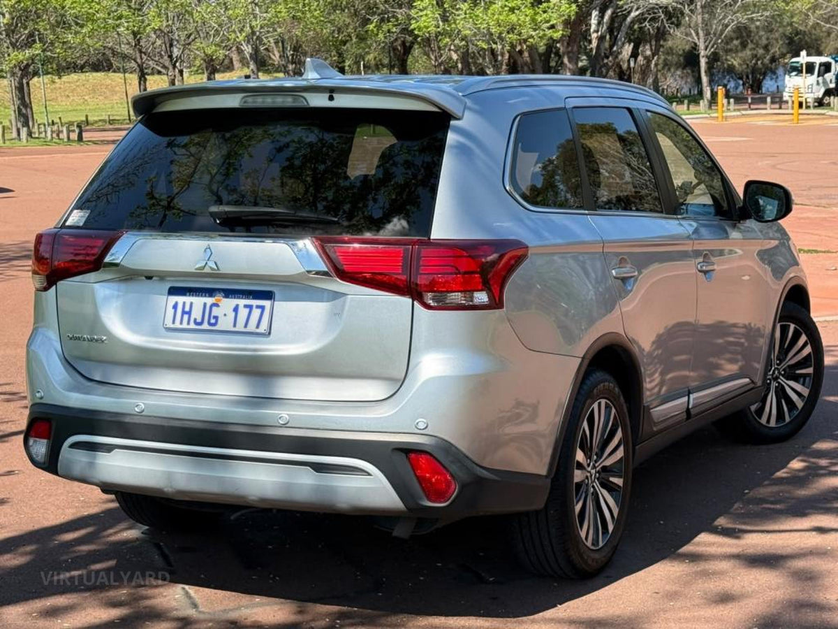 2020 MITSUBISHI OUTLANDER ZL LS WAGON 7ST 5DR CVT 6SP 2WD 2.4I [MY20]