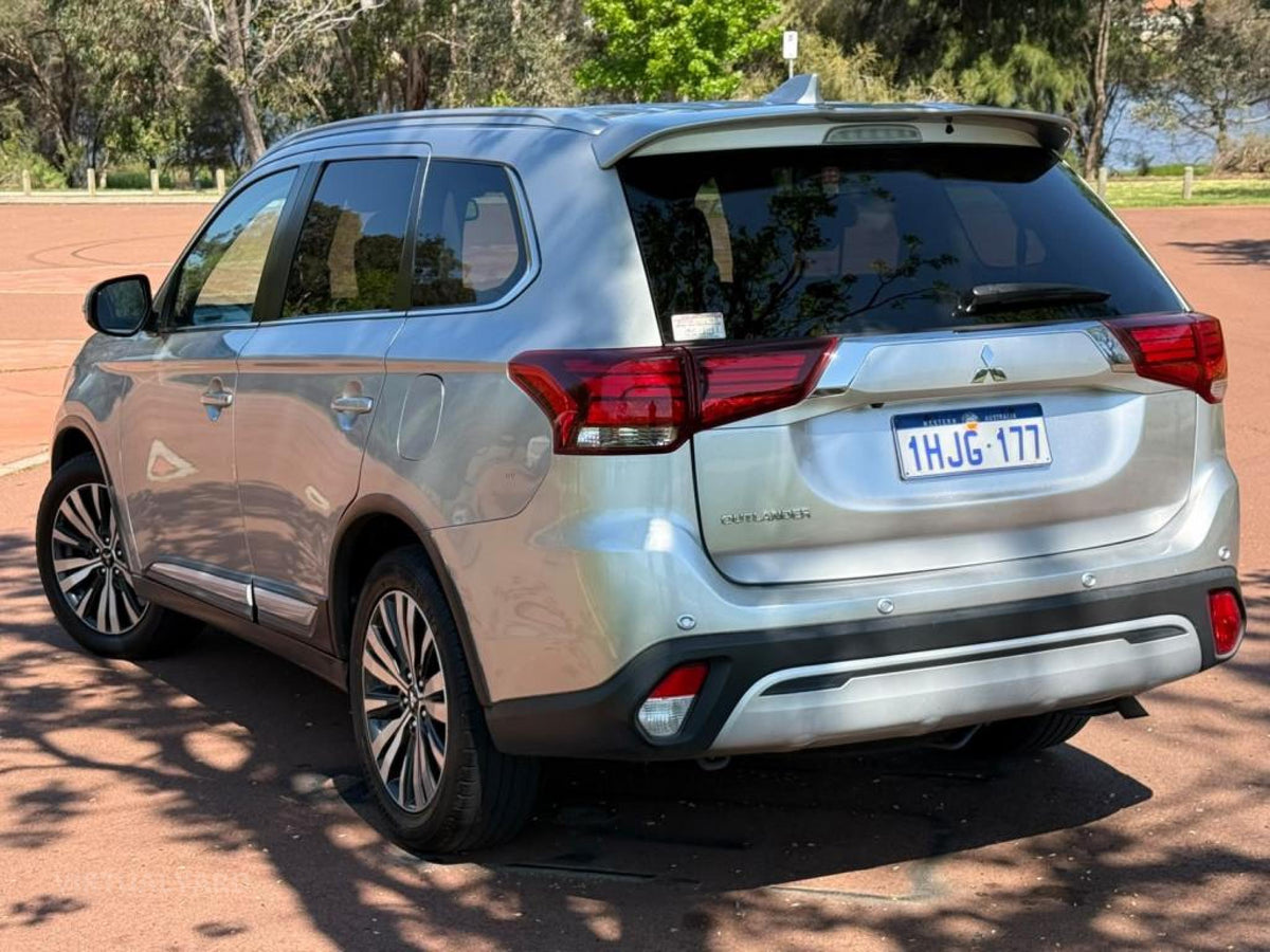 2020 MITSUBISHI OUTLANDER ZL LS WAGON 7ST 5DR CVT 6SP 2WD 2.4I [MY20]