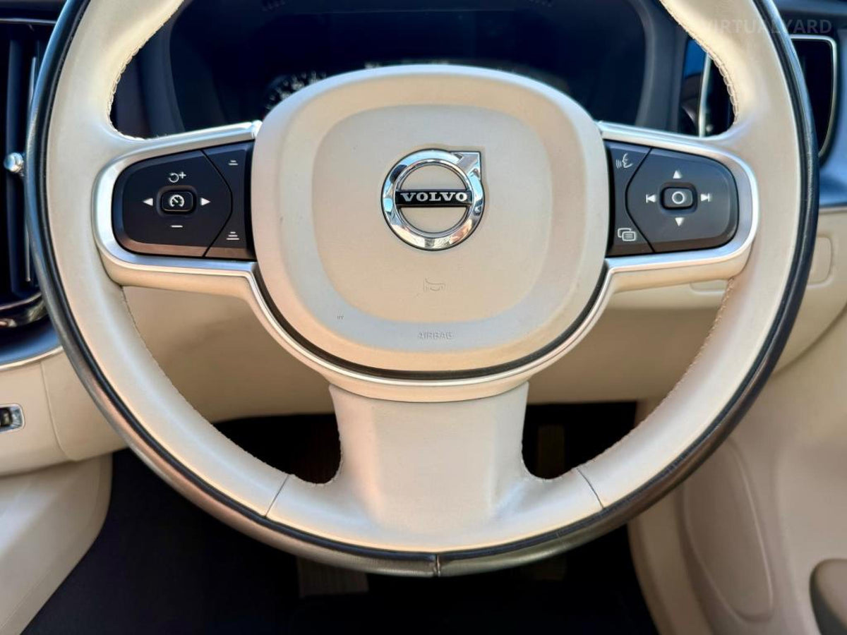 2018 VOLVO XC60 T5 MOMENTUM (AWD) 246 MY18