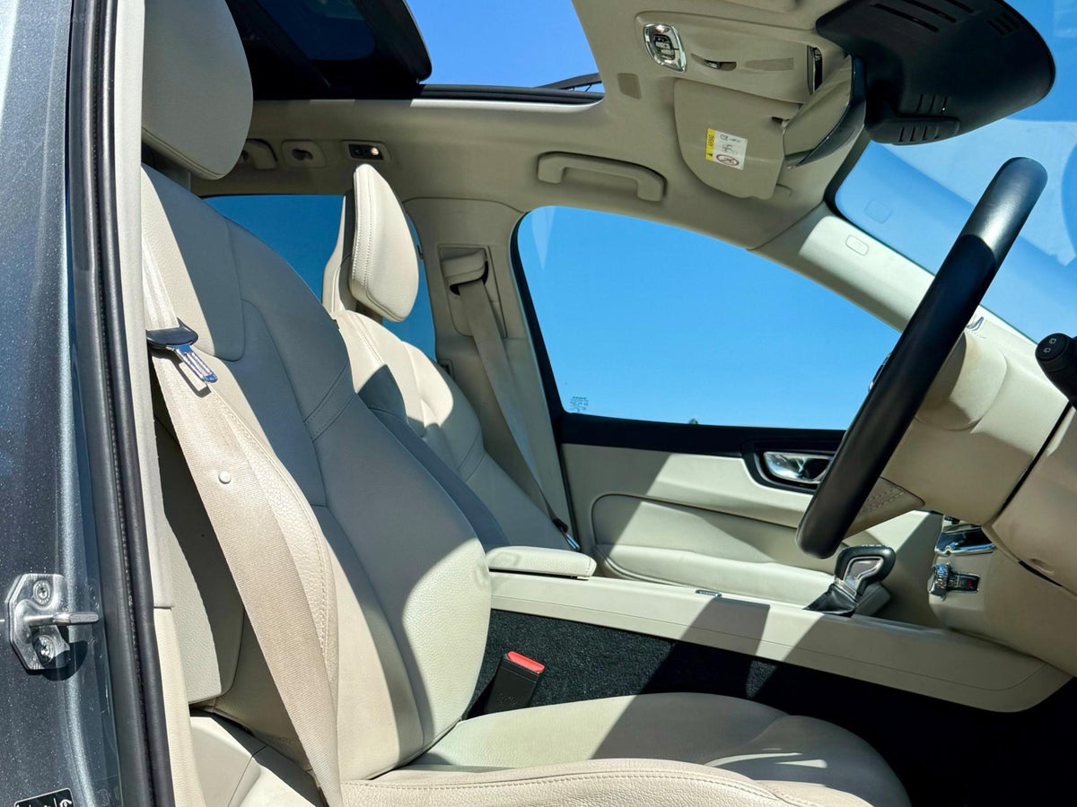 2018 VOLVO XC60 T5 MOMENTUM (AWD) 246 MY18