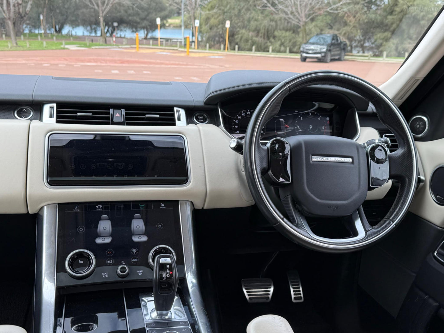 2019 LAND ROVER RANGE ROVER SPORT L494 SDV8 HSE DYNAMIC WAGON 5DR SPTS AUTO 8SP 4X4 4.4DTT [MY19.5]
