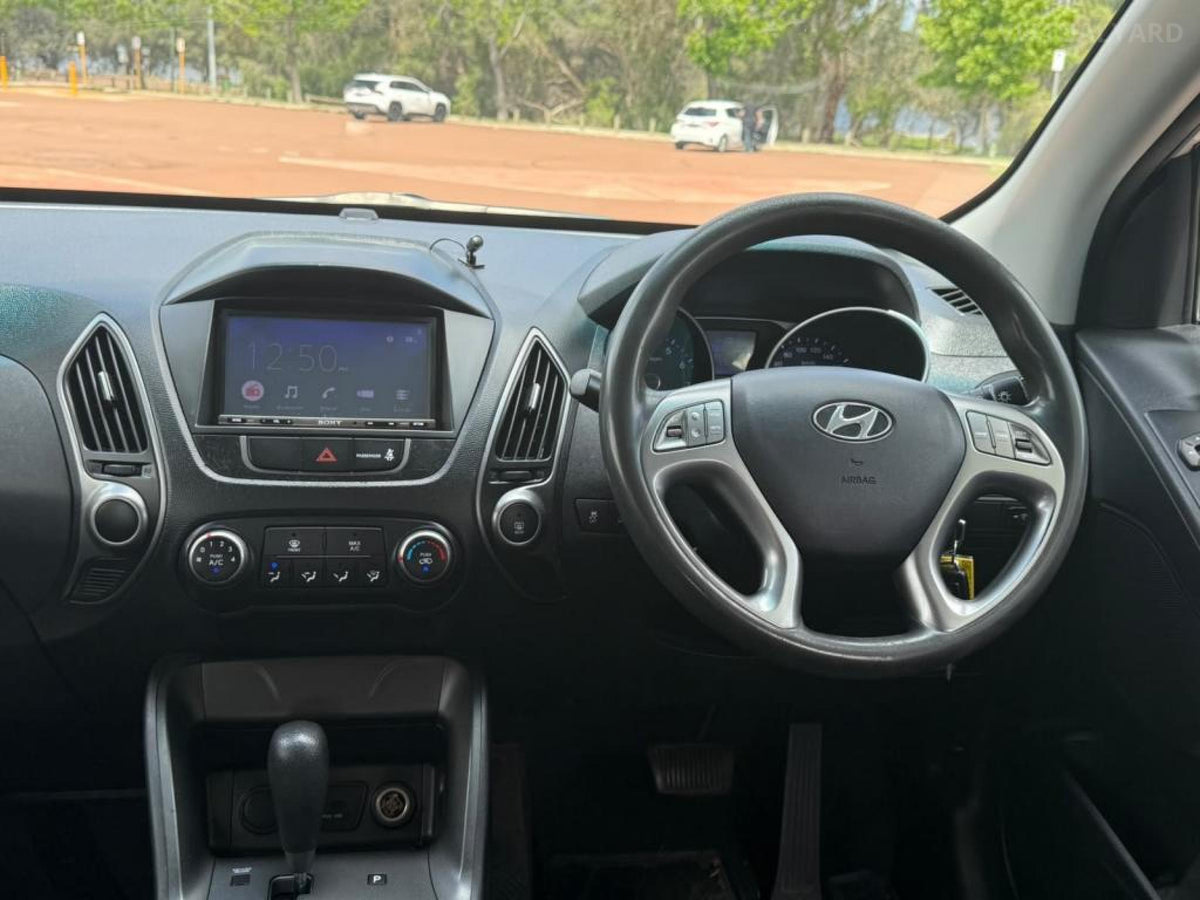 2014 HYUNDAI IX35 SERIES II ACTIVE WAGON 5DR SPTS AUTO 6SP 2.0I [MY15]