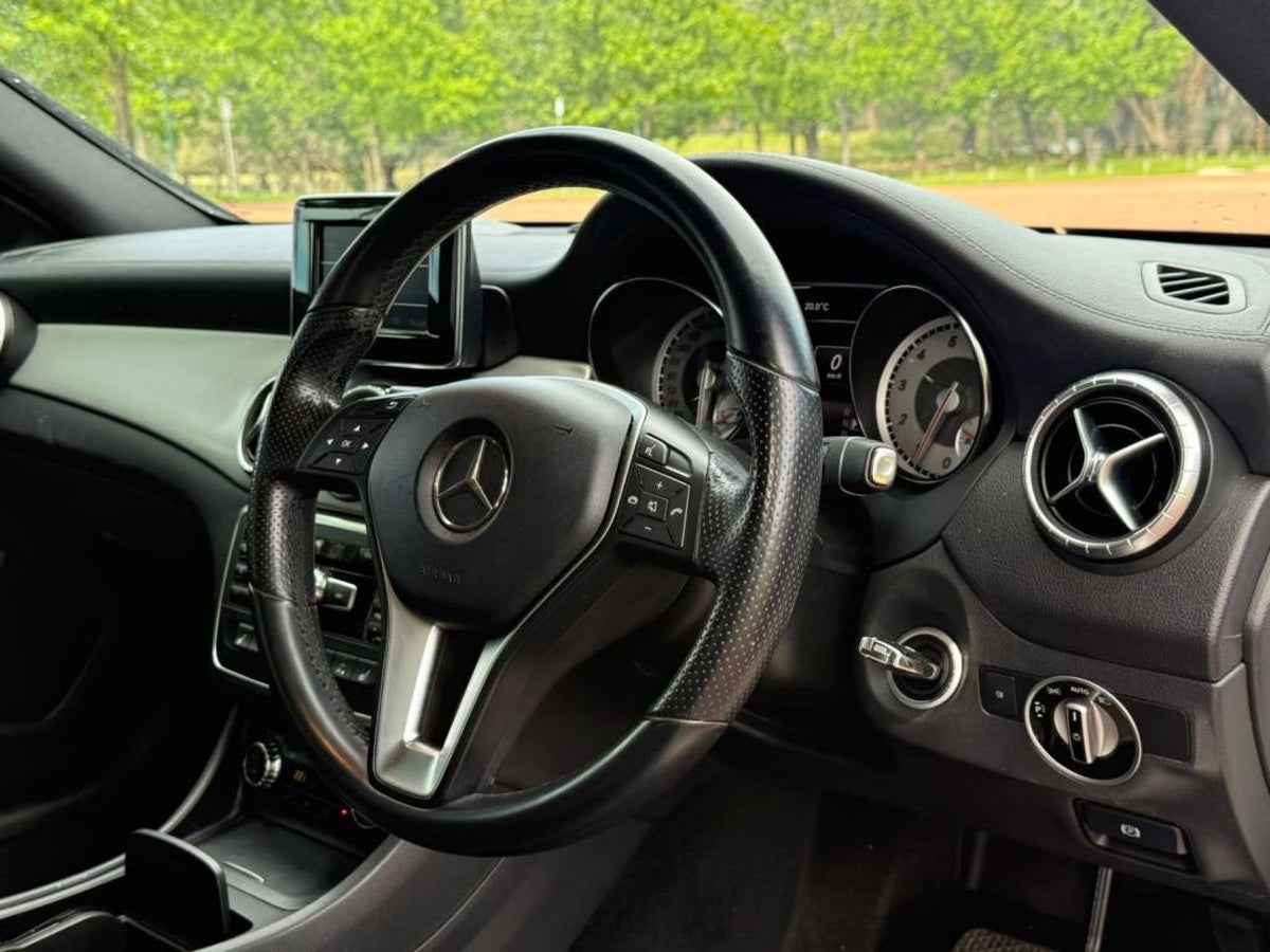 2013 MERCEDES-BENZ CLA-CLASS C117 CLA200 COUPE 4DR DCT 7SP 1.6T [AUG]