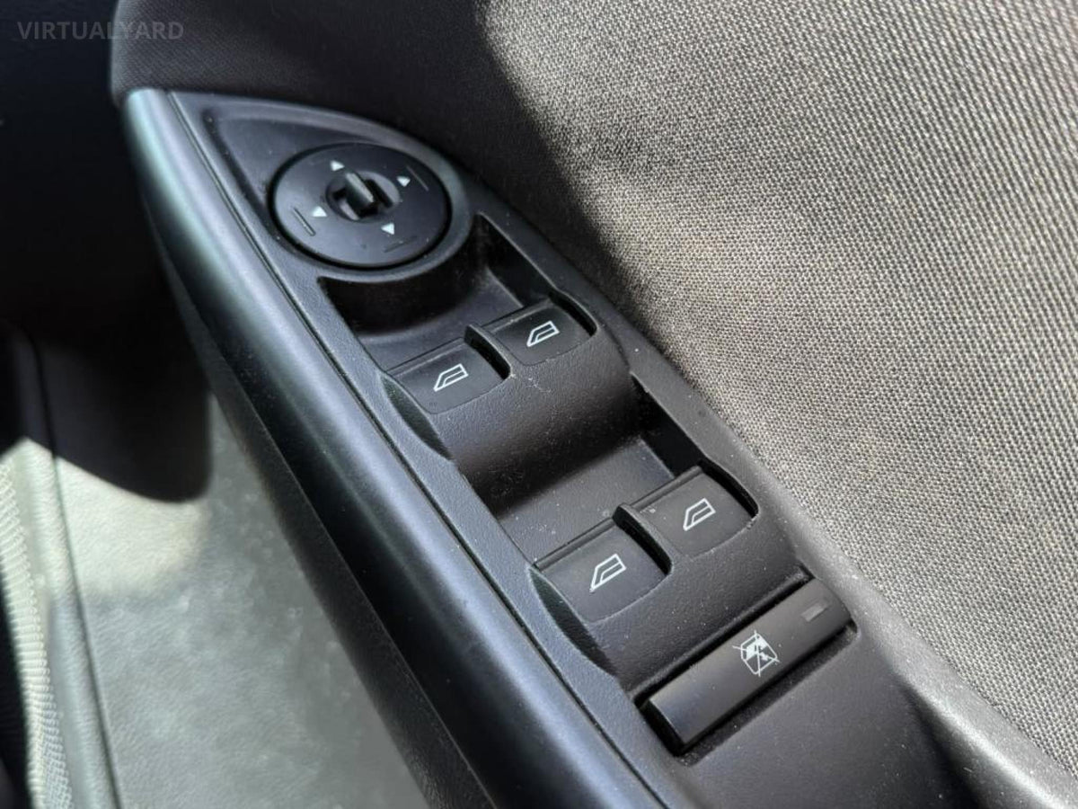 2013 FORD FOCUS LW MKII TREND SEDAN 4DR PWRSHIFT 6SP, 2.0I