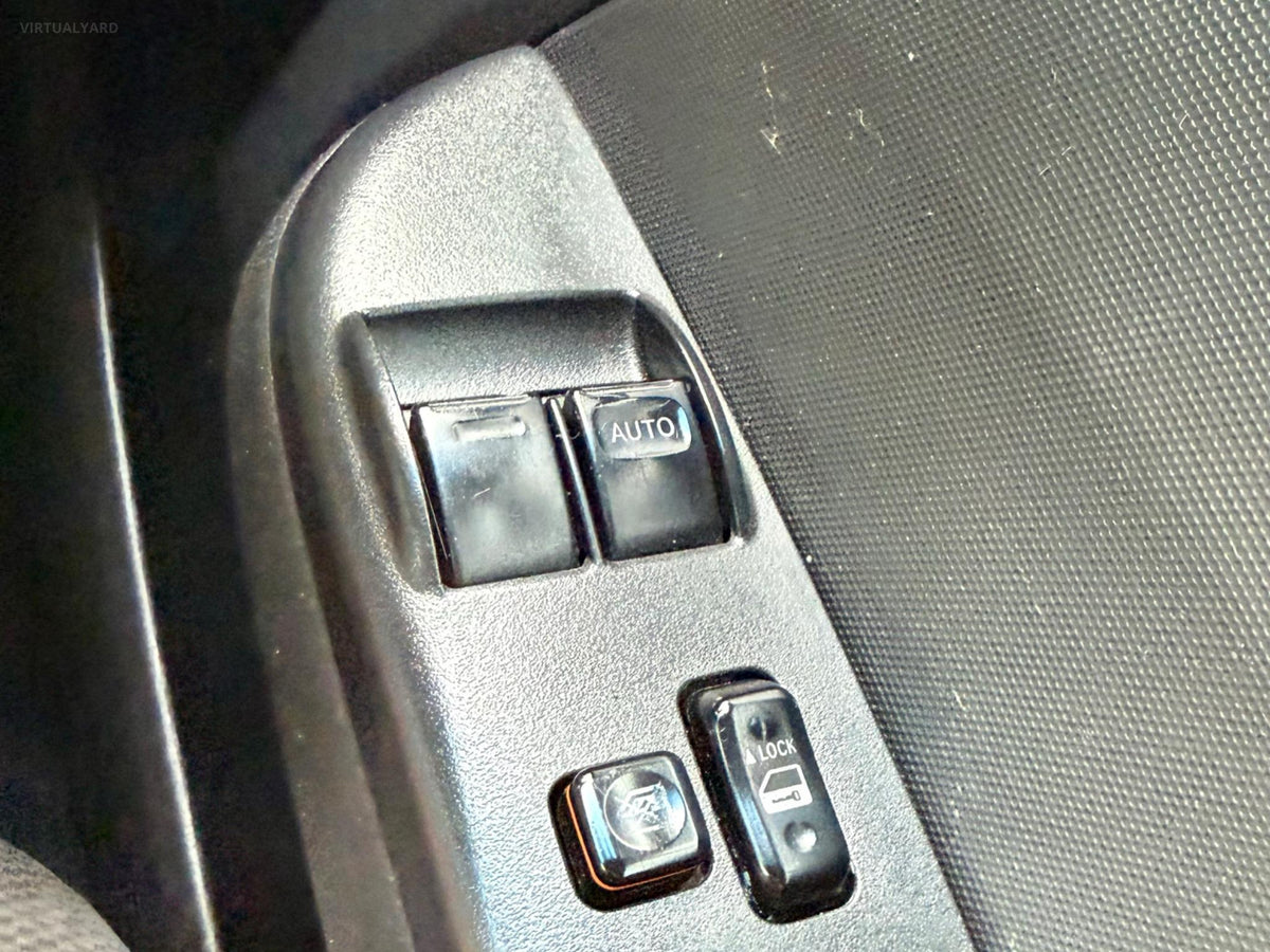 2015 TOYOTA HIACE LWB KDH201R  VAN 3.0L DIESE TURBO 4 SP AUTO