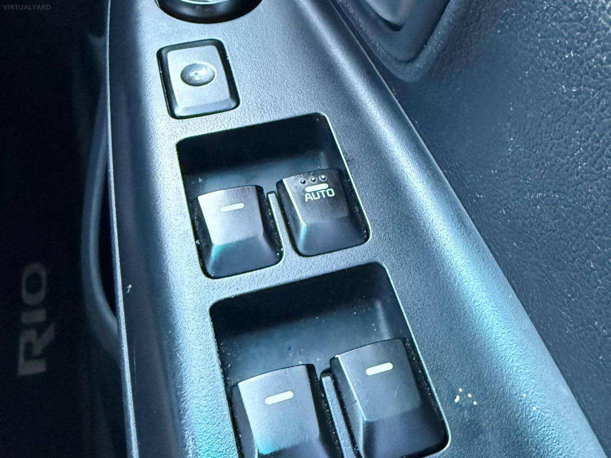2016 KIA RIO S UB MY16