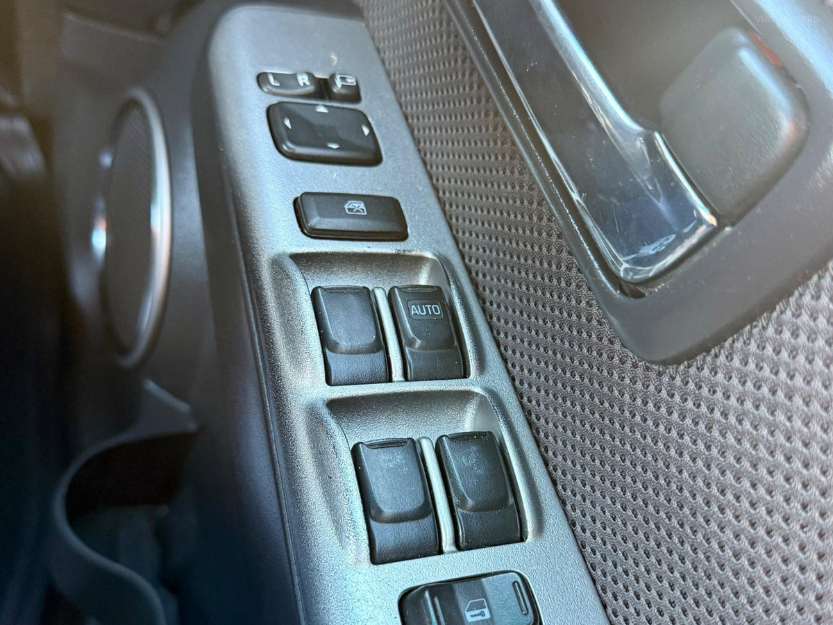 2012 ISUZU D-MAX LS-M (4x4) TF MY10