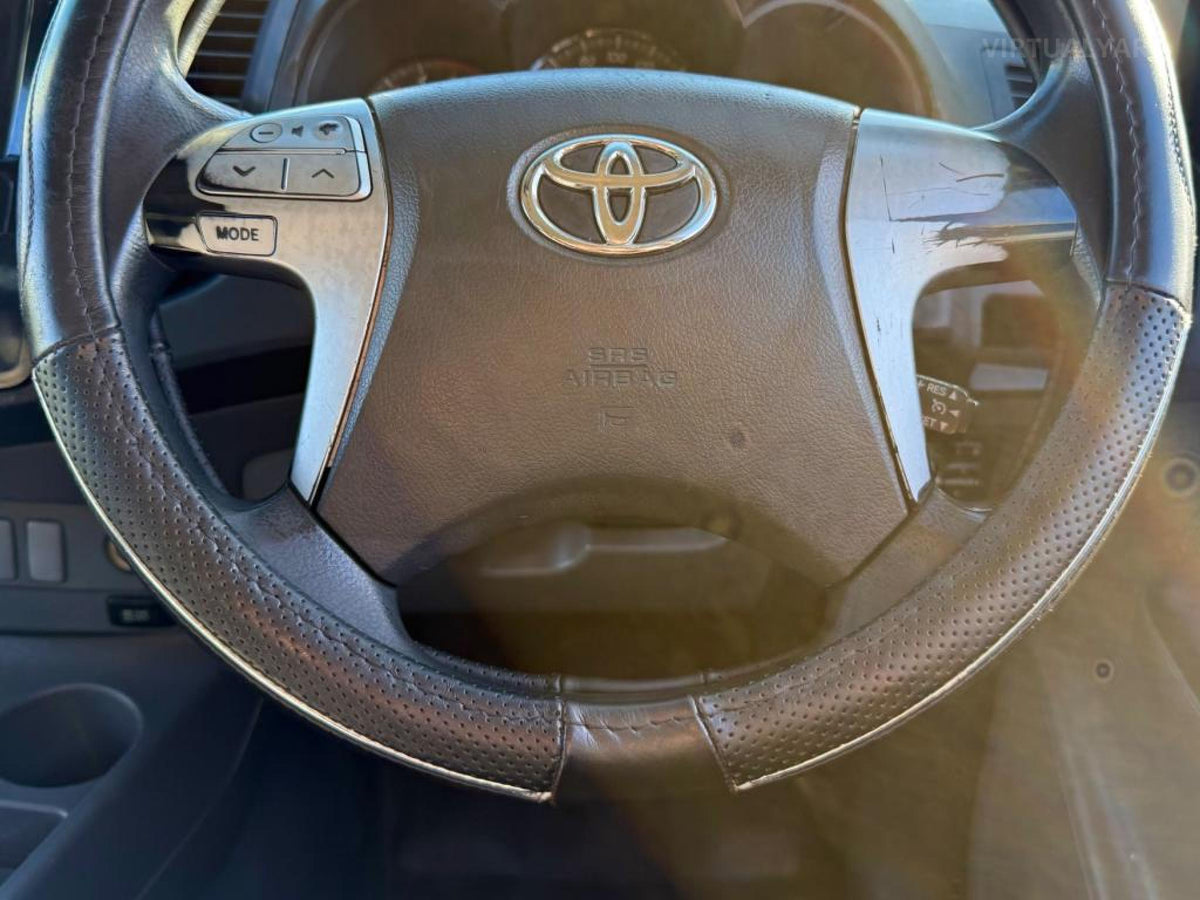 2012 TOYOTA HILUX SR (4X4) KUN26R MY12