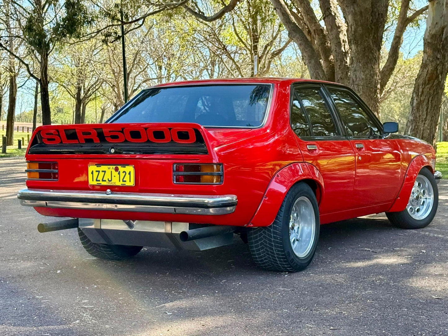 1974 HOLDEN TORANA LH SL/R SEDAN 4DR AUTO 3SP 4.2 [APR]
