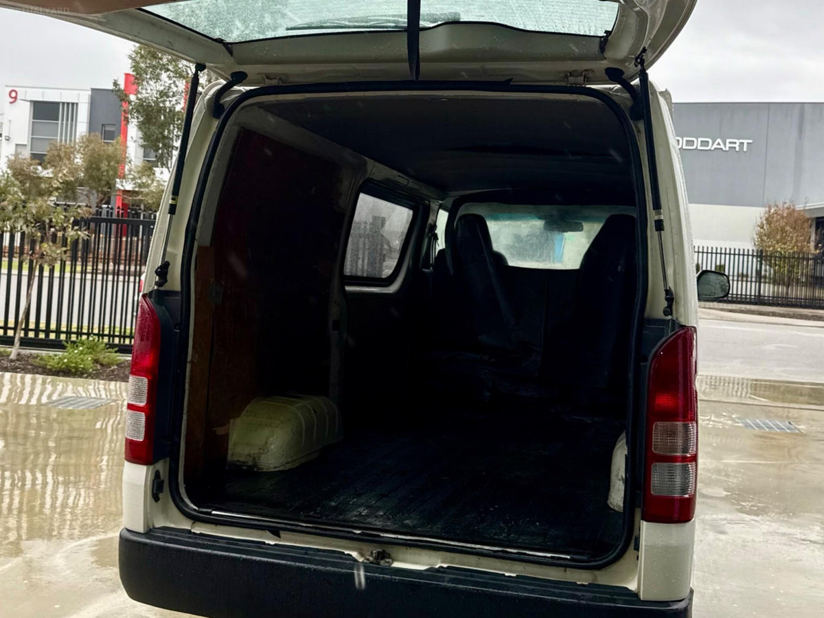 2014 TOYOTA HIACE LWB TRH201R MY14