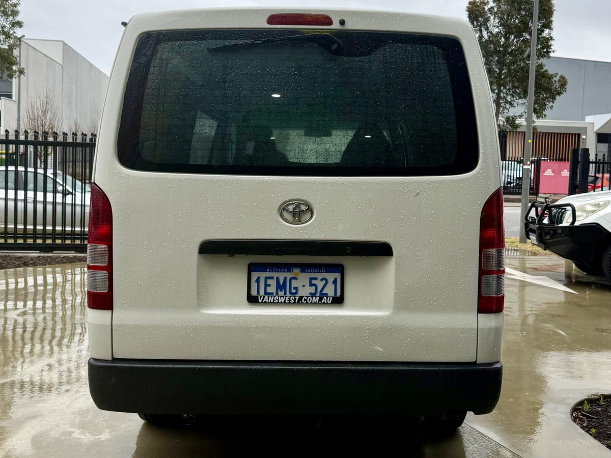 2014 TOYOTA HIACE LWB TRH201R MY14