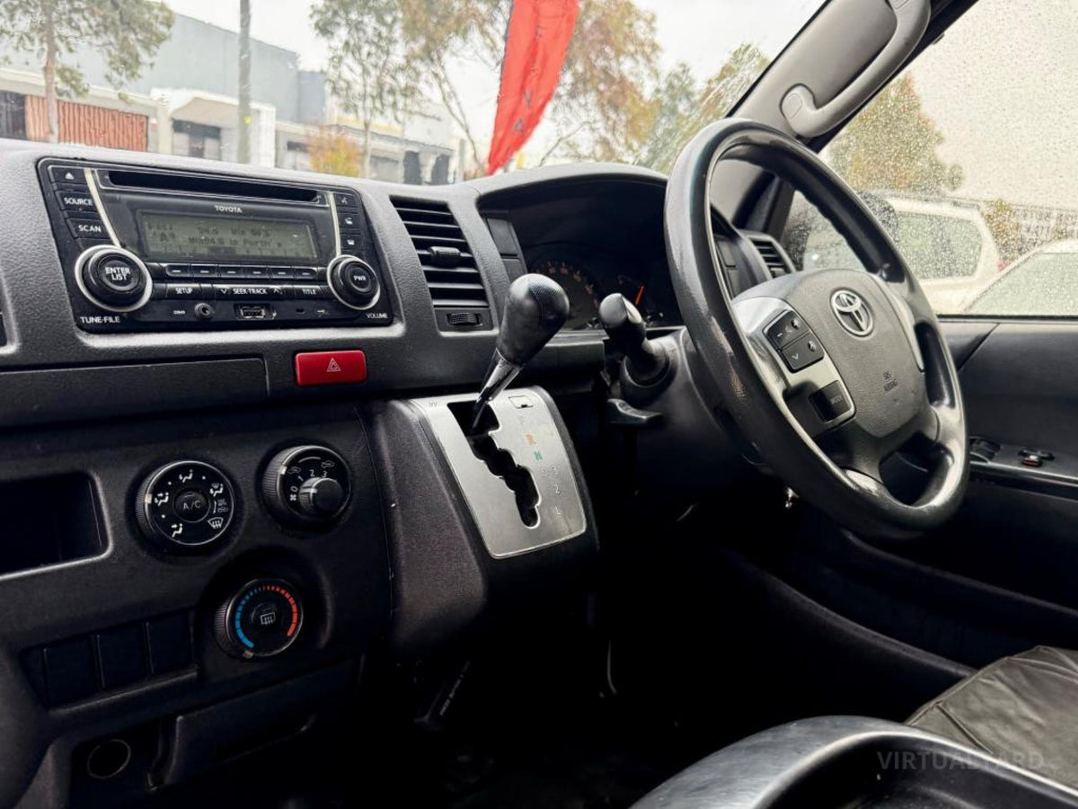 2014 TOYOTA HIACE LWB TRH201R MY14