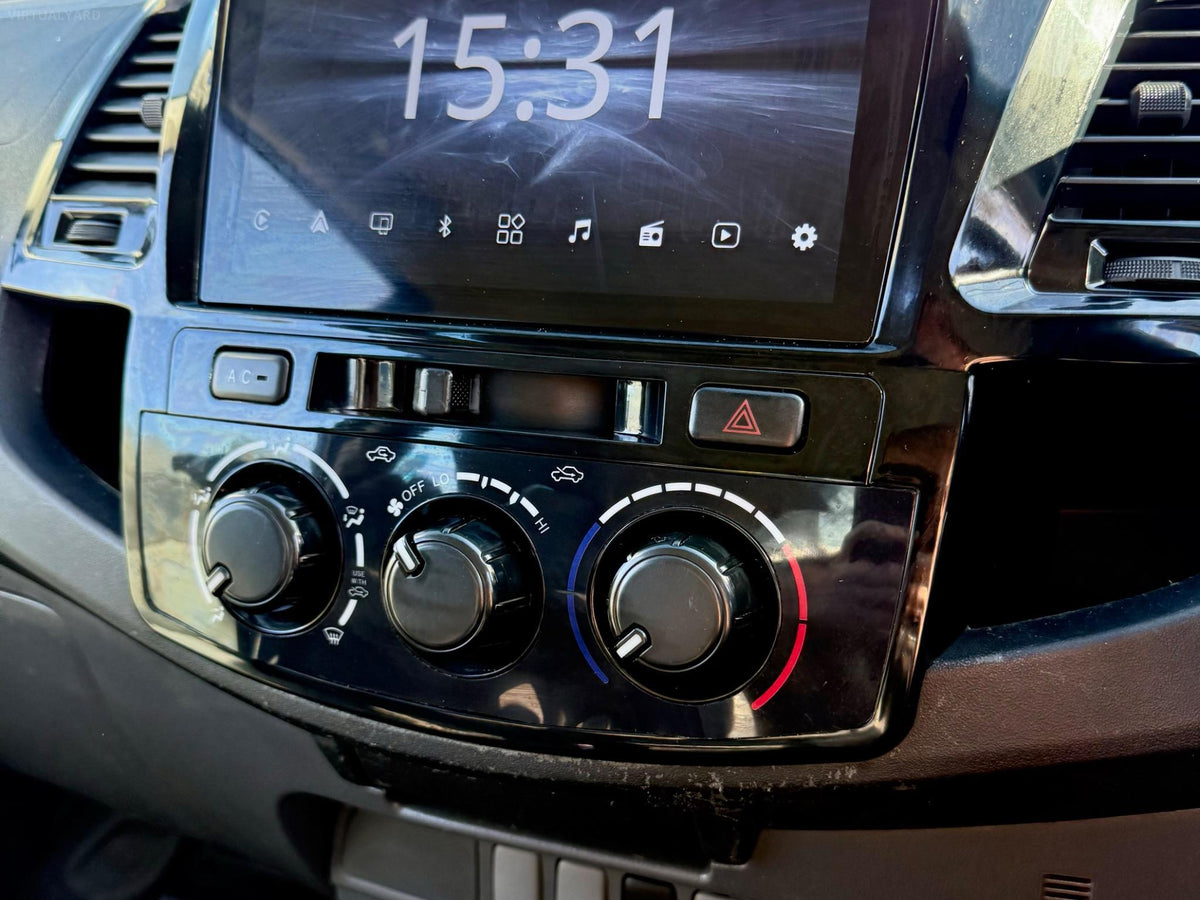 2012 TOYOTA HILUX SR (4x4) KUN26R MY12