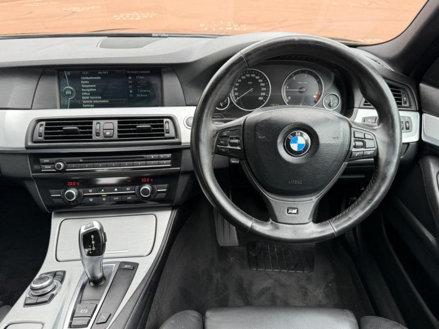 2011 BMW 5 SERIES F10 520D SEDAN 4DR STEPTRONIC 8SP 2.0DT
