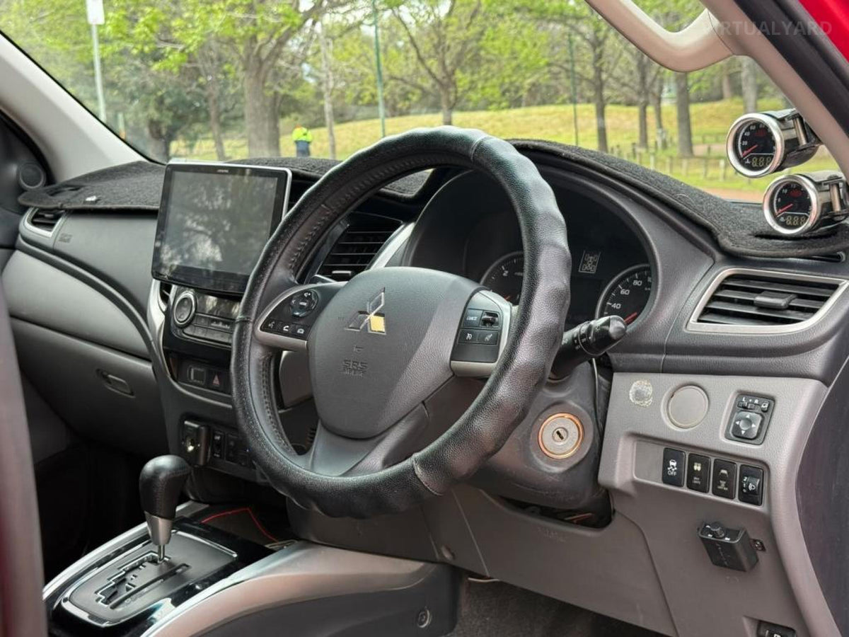2015 MITSUBISHI TRITON MQ MY16 GLX CAB CHASSIS SINGLE CAB 2DR SPTS AUTO 5SP 4X2 1165KG 2.4DT