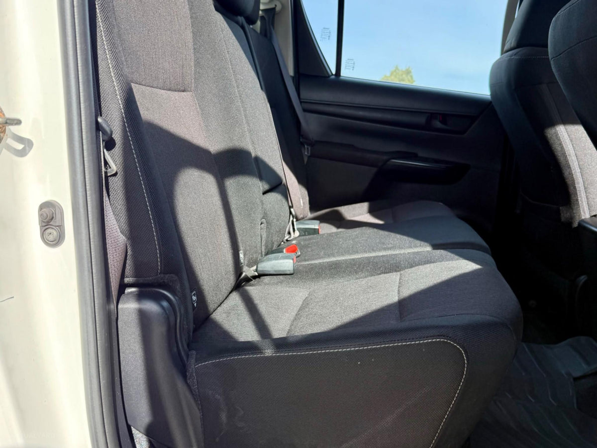 2018 TOYOTA HILUX SR (4x4) GUN126R MY19