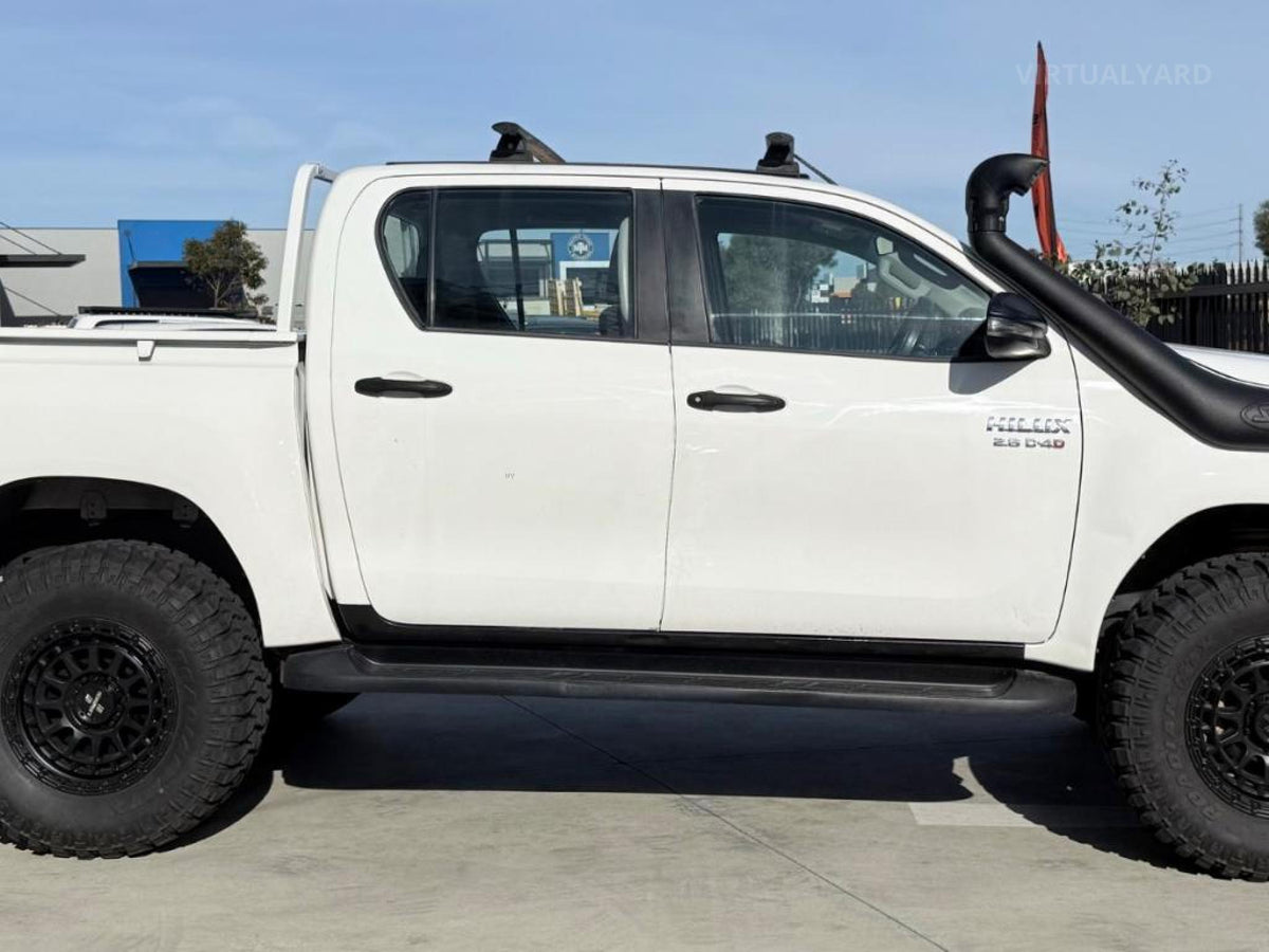 2018 TOYOTA HILUX SR (4x4) GUN126R MY19