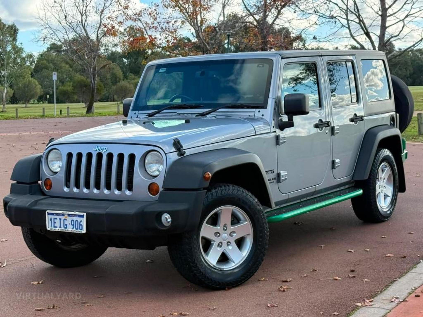 2013 JEEP WRANGLER JK UNLIMITED SPORT SOFTTOP 4DR AUTO 5SP 4X4 3.6I [MY13]