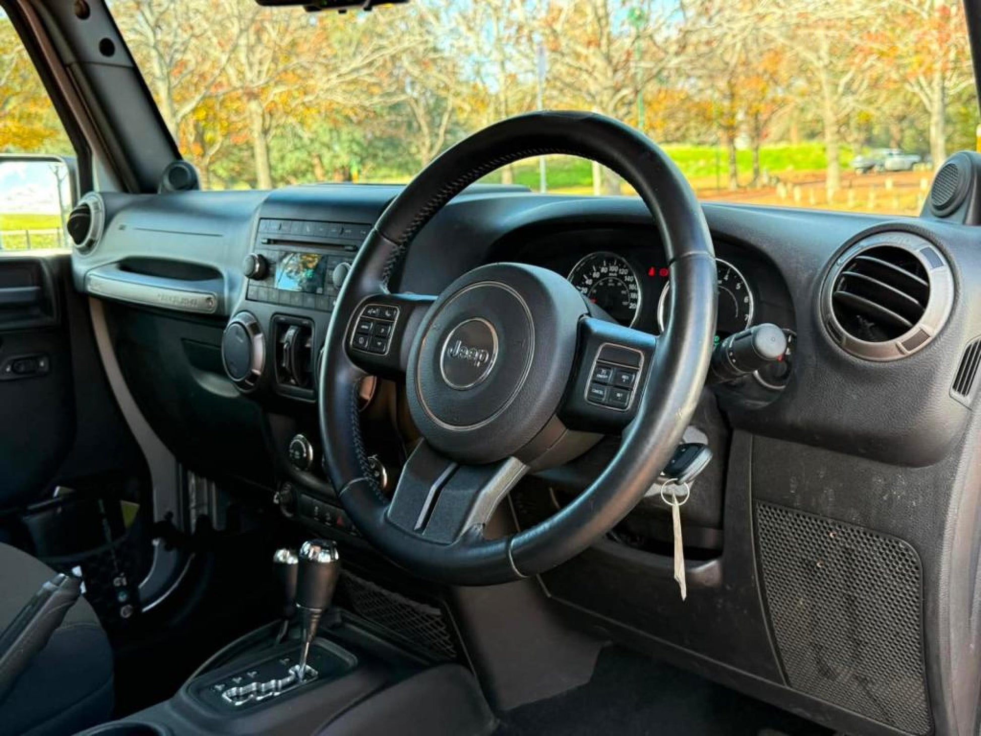 2013 JEEP WRANGLER JK UNLIMITED SPORT SOFTTOP 4DR AUTO 5SP 4X4 3.6I [MY13]