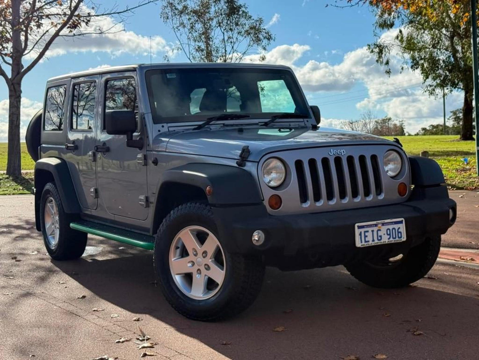 2013 JEEP WRANGLER JK UNLIMITED SPORT SOFTTOP 4DR AUTO 5SP 4X4 3.6I [MY13]