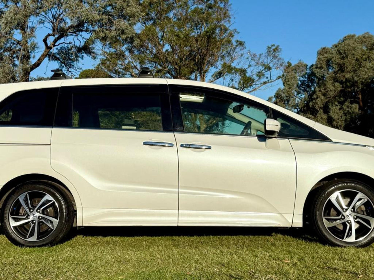 2016 HONDA ODYSSEY VTi-L RC MY16