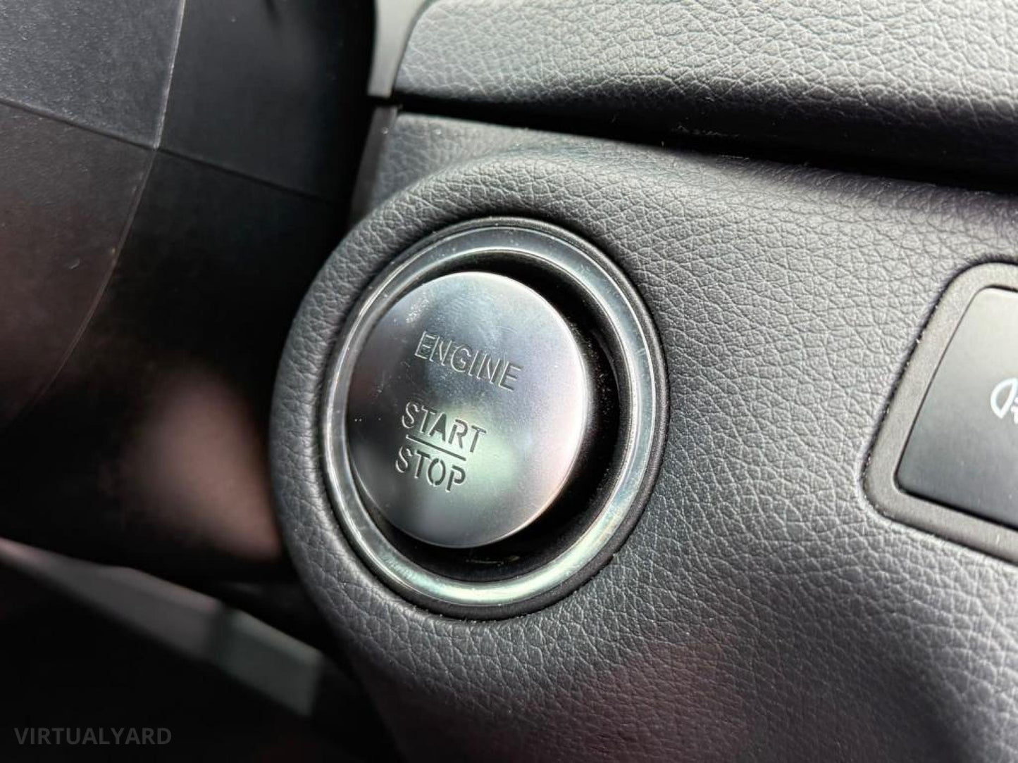 2013 MERCEDES-BENZ C-CLASS W204 C300 AVANTGARDE SEDAN 4DR 7G-TRONIC + 7SP 3.5I [MY13]