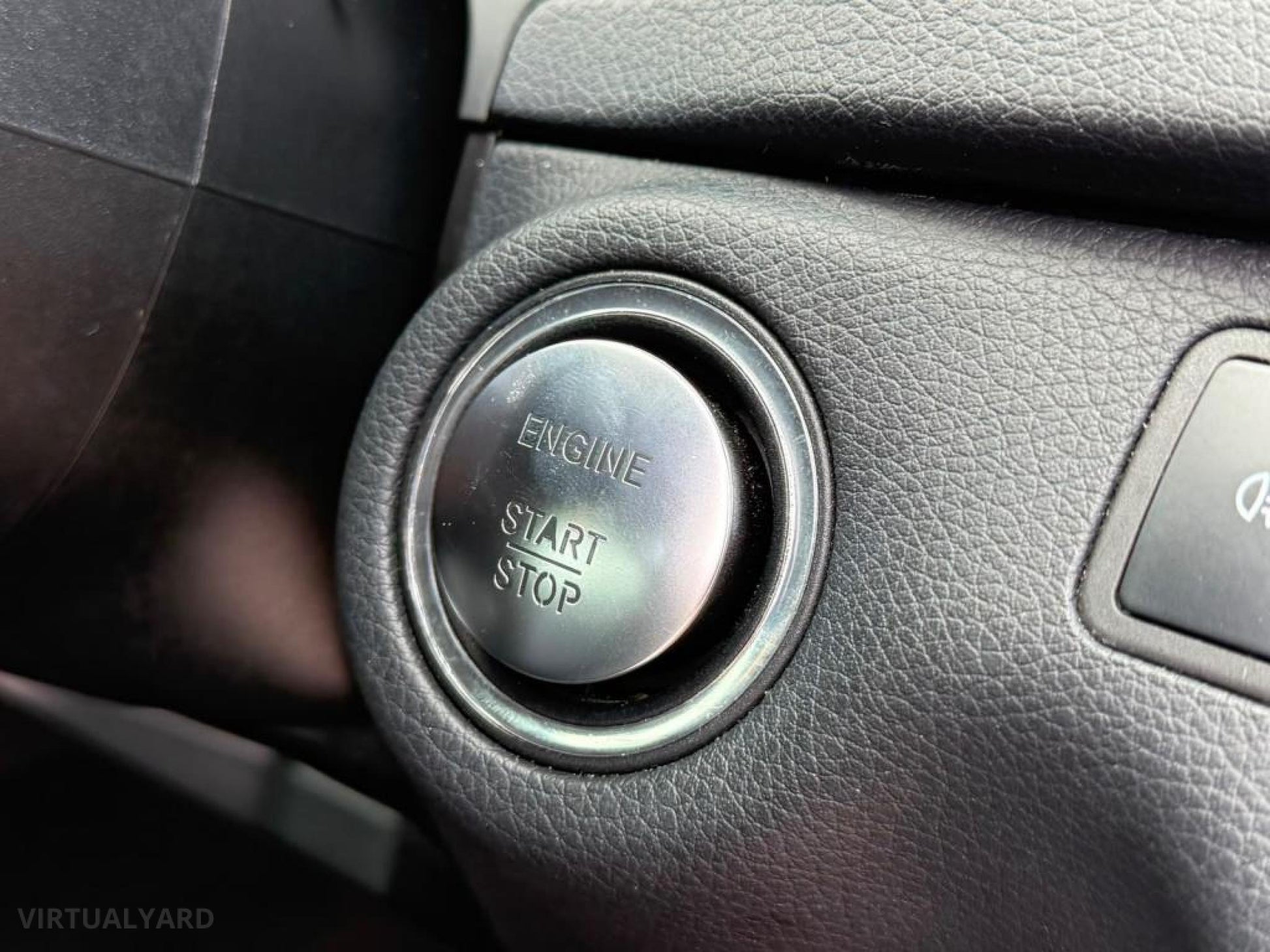 2013 MERCEDES-BENZ C-CLASS W204 C300 AVANTGARDE SEDAN 4DR 7G-TRONIC + 7SP 3.5I [MY13]