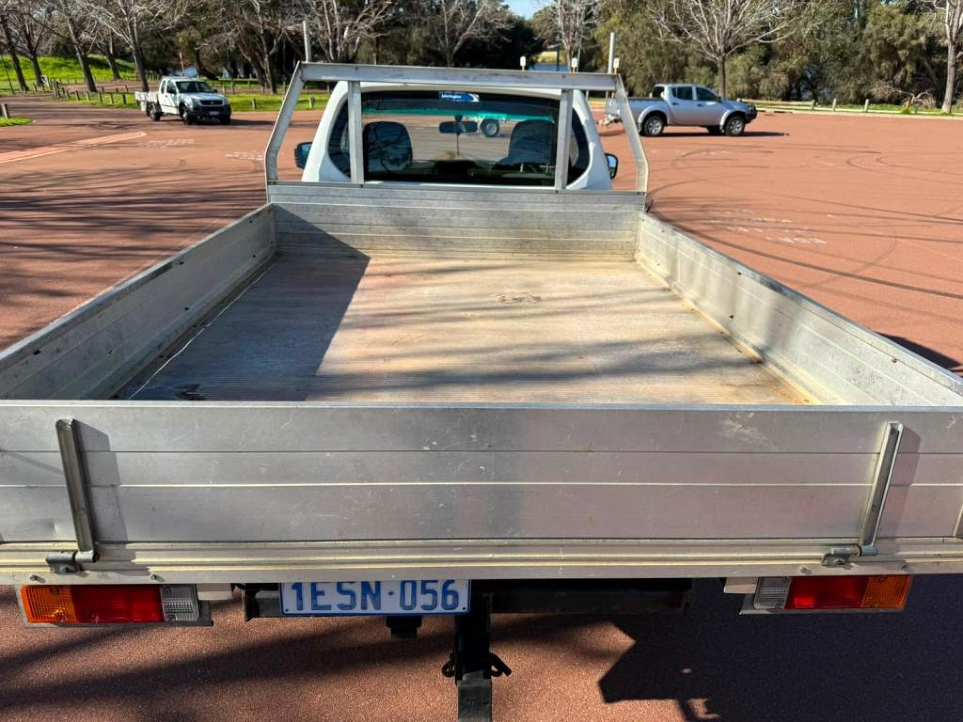 2014 MITSUBISHI TRITON MN MY15 GLX CAB CHASSIS SINGLE CAB 2DR SPTS AUTO 4SP 4X2 1223KG 2.5DT