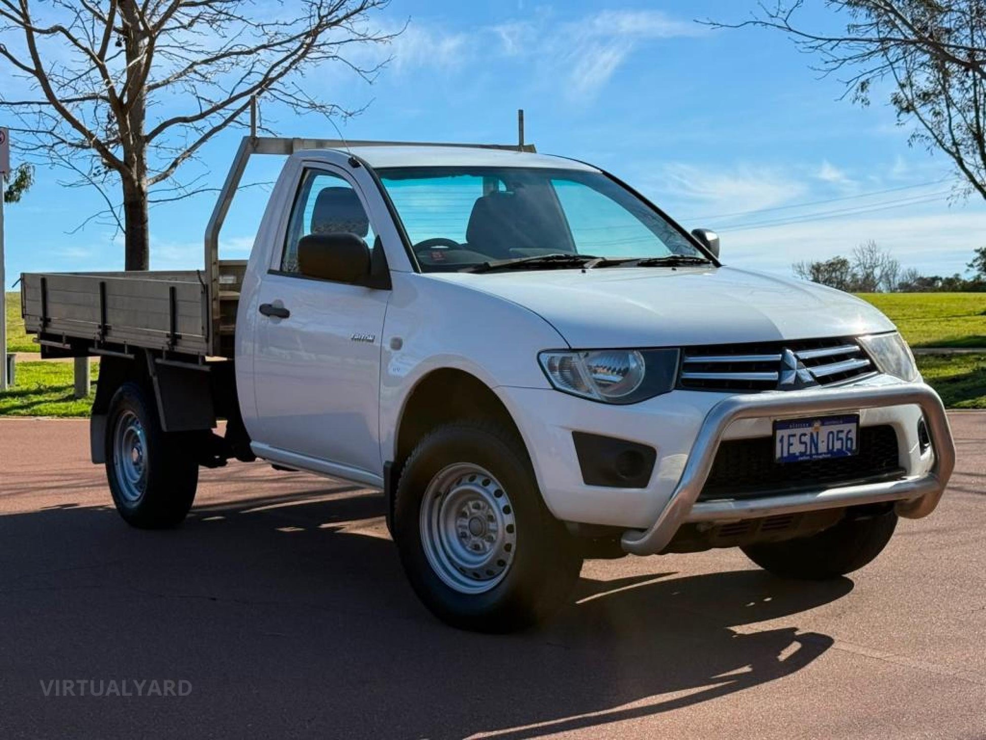 2014 MITSUBISHI TRITON MN MY15 GLX CAB CHASSIS SINGLE CAB 2DR SPTS AUTO 4SP 4X2 1223KG 2.5DT