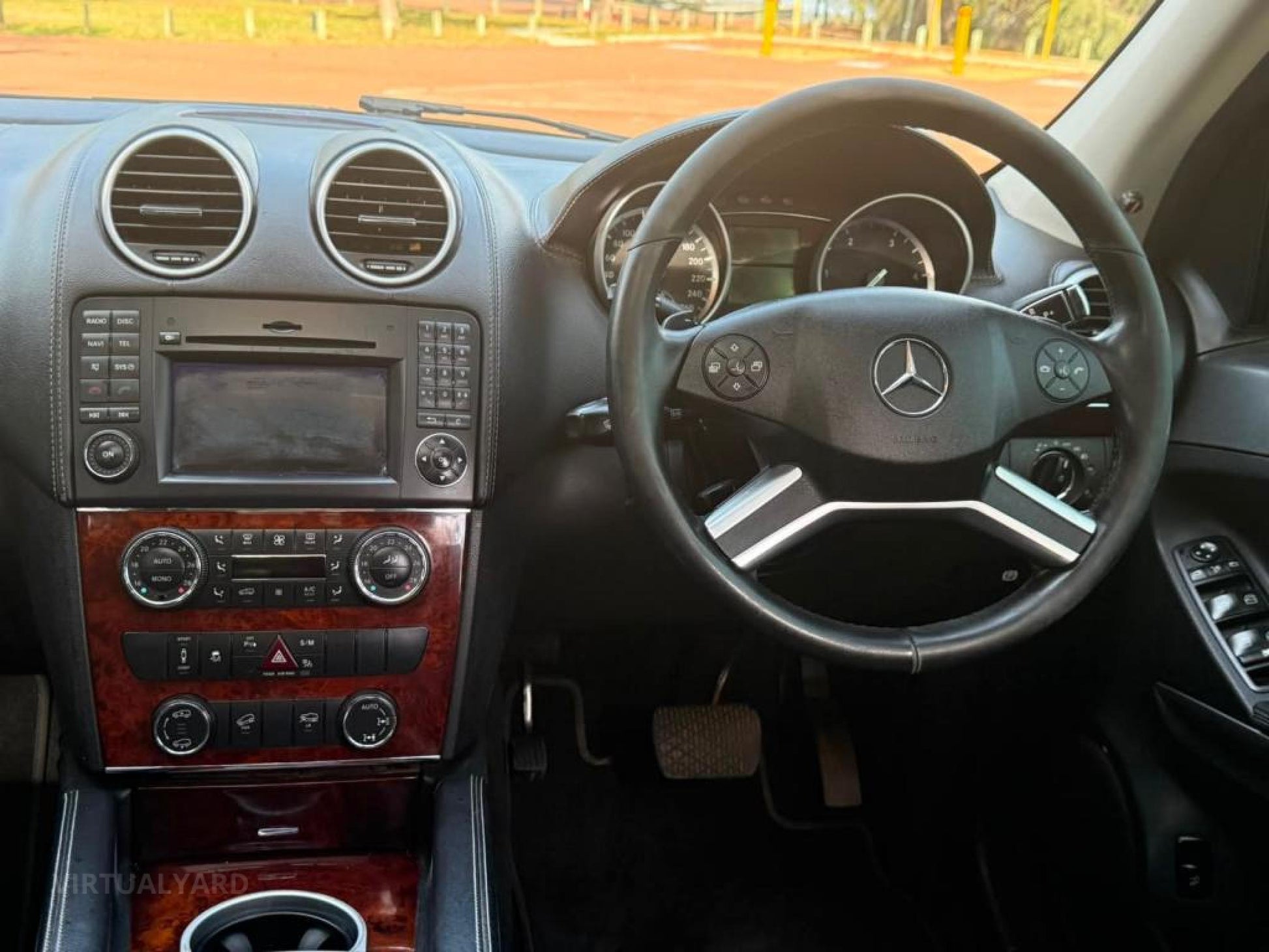 MERCEDES-BENZ G-CLASS W463 G350 BLUETEC WAGON 5DR 7G-TRONIC 7SP 4MATIC 3.0DT [MY11]
