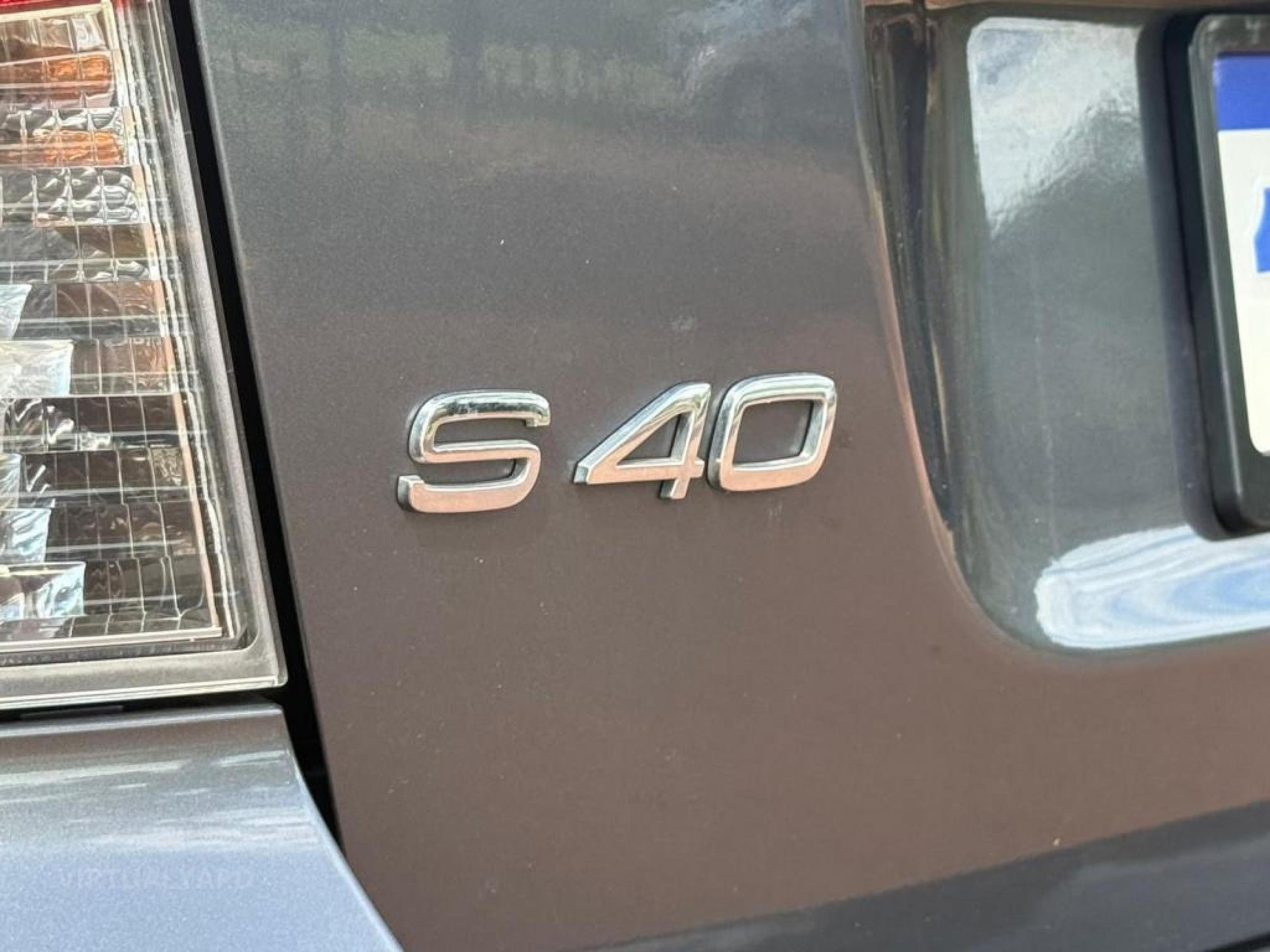 2010 VOLVO S40 S SEDAN 4DR SPTS AUTO 5SP 2.4I [MY10]